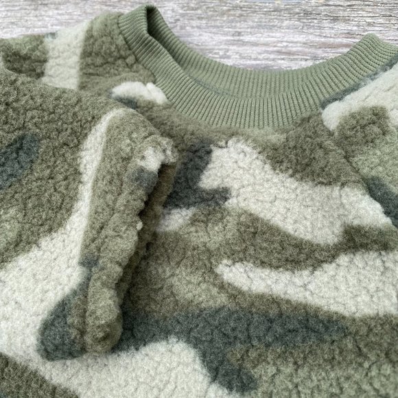 Old Navy Olive Camouflage Crew-Neck Sherpa Dress - Picture 7 of 11